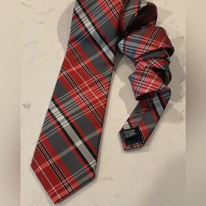 Pierre Cardin Christmas Plaid Tie 100% Polyester Great Condition Wonderful Piece